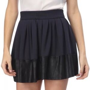 New Pleated Faux Leather Trim Dress Short Skirt